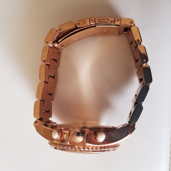 Marc Jacobs Unisex Rose Tone "Rock Chronograph - Picture 5 of 8